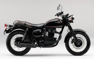 Kawasaki+Estrella+250+Special+Edition+2014+02-3717000621.jpg