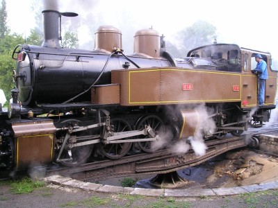 17300_7_chemin-de-fer-du-vivarais-mallet-locomotive.jpg